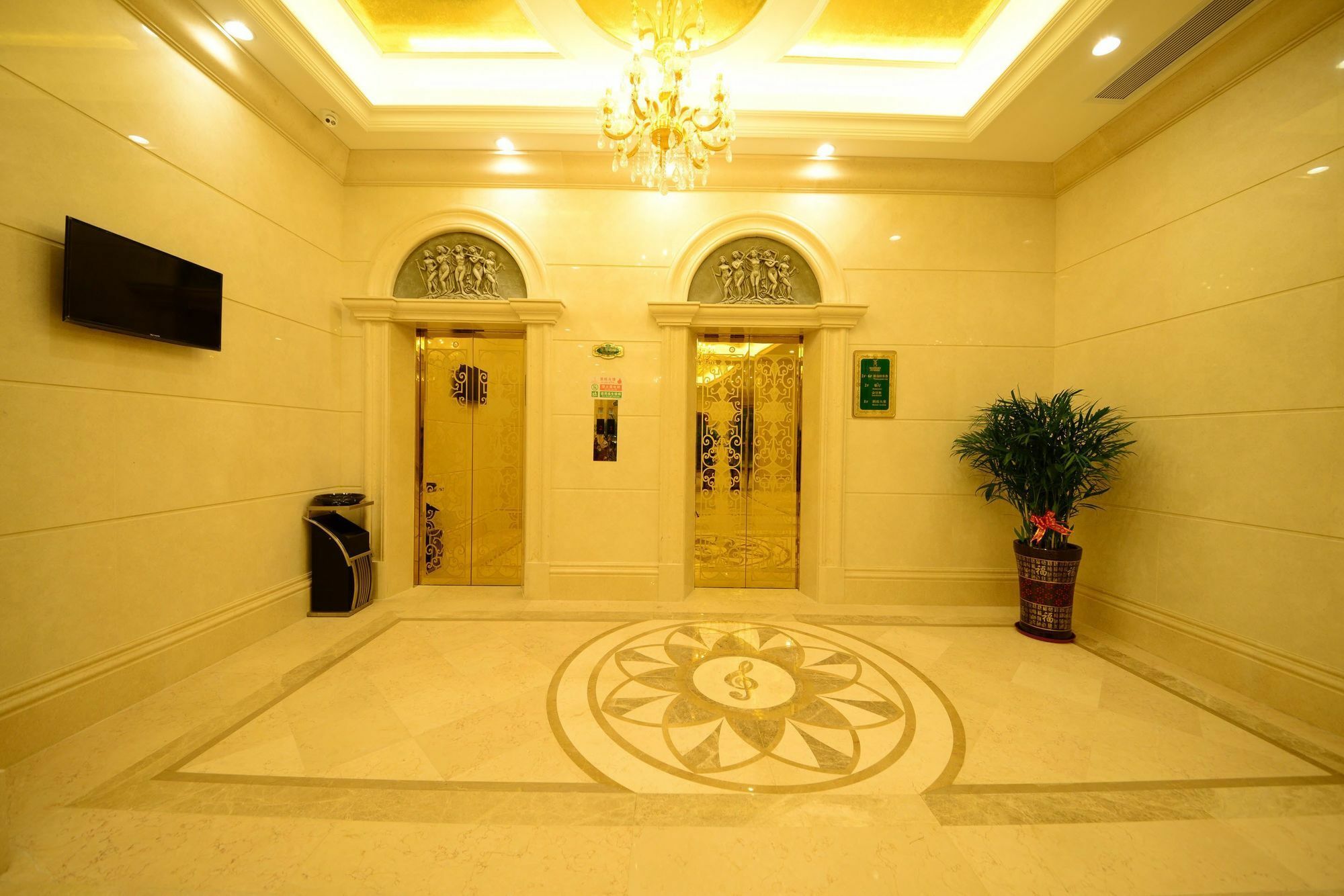Vienna International Hotel Shajing Heyi Branch Shenzhen Exterior foto