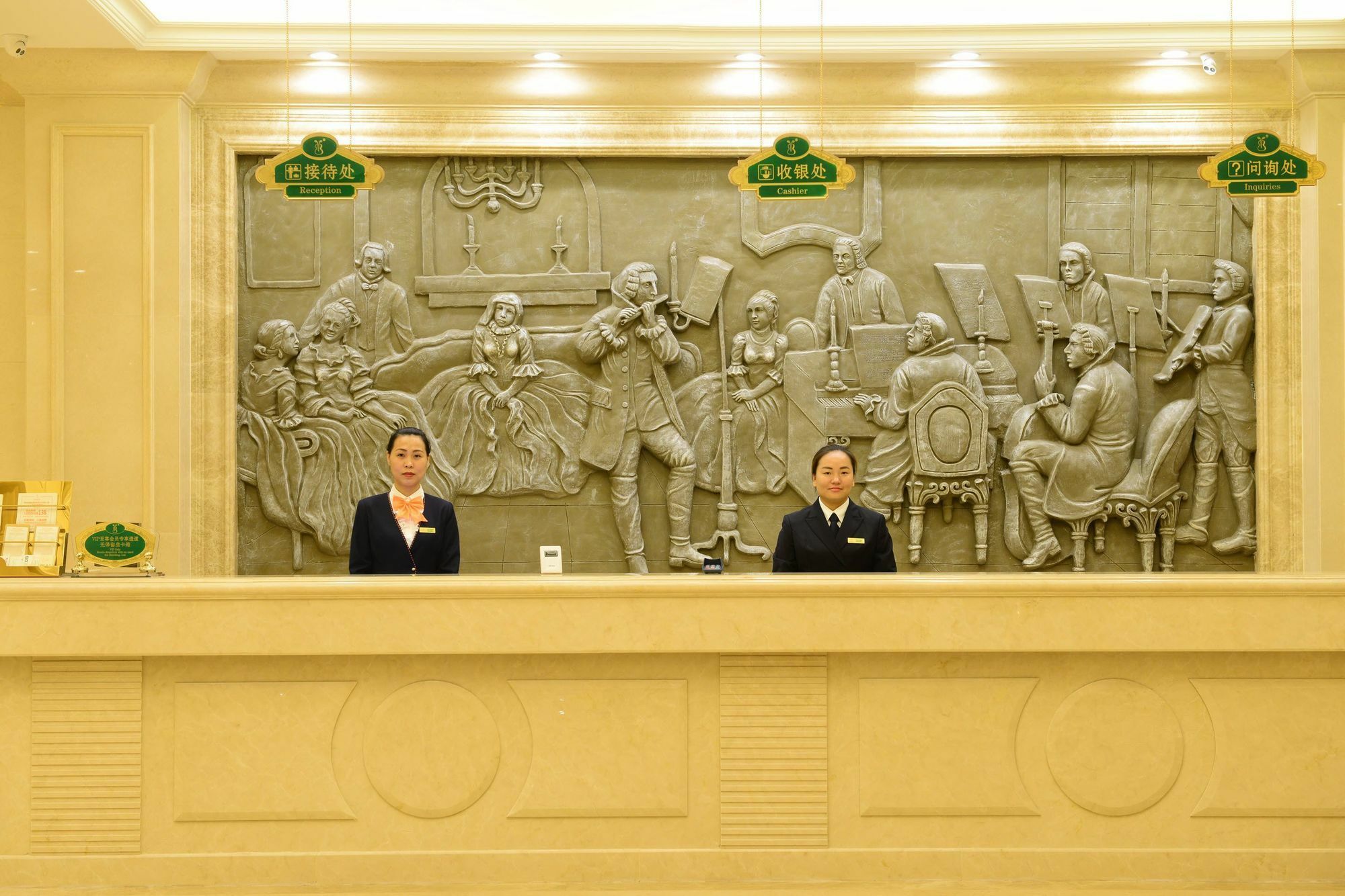 Vienna International Hotel Shajing Heyi Branch Shenzhen Exterior foto