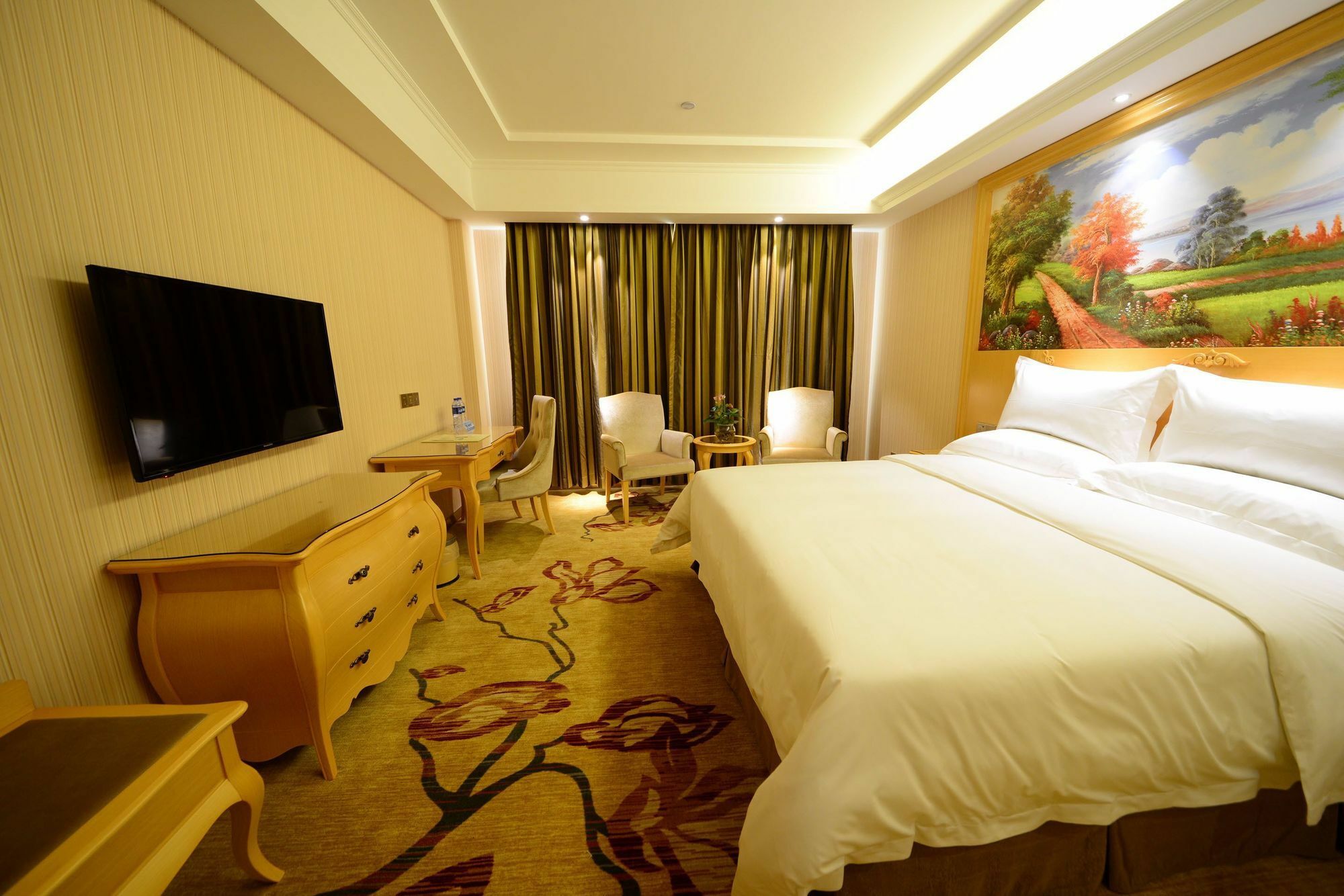 Vienna International Hotel Shajing Heyi Branch Shenzhen Exterior foto