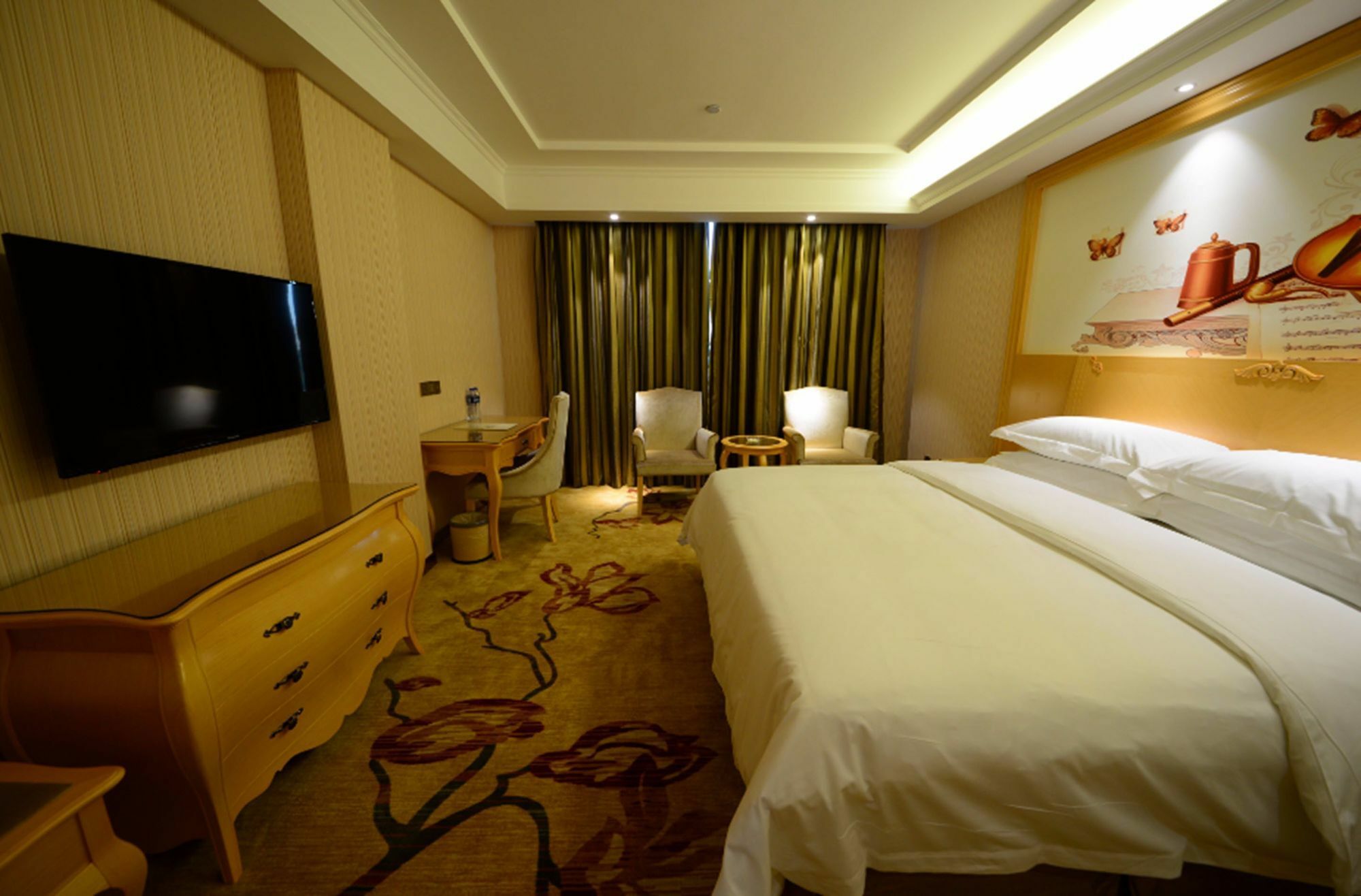 Vienna International Hotel Shajing Heyi Branch Shenzhen Exterior foto