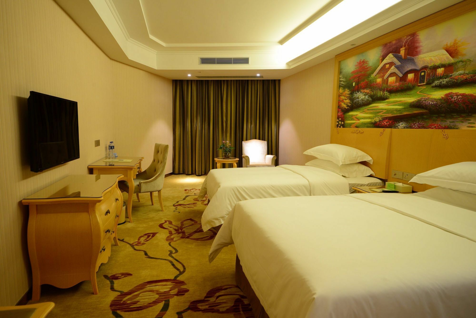 Vienna International Hotel Shajing Heyi Branch Shenzhen Exterior foto